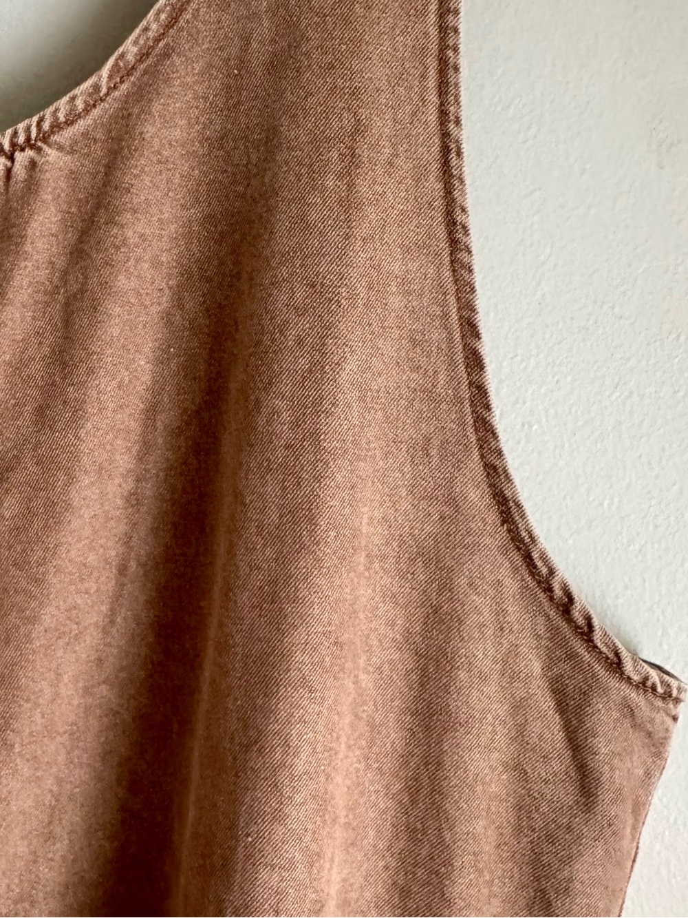 Easel Boutique NWT Jumpsuit Overalls with Barrell Legs in Almond Size Large - Picture 5 of 10